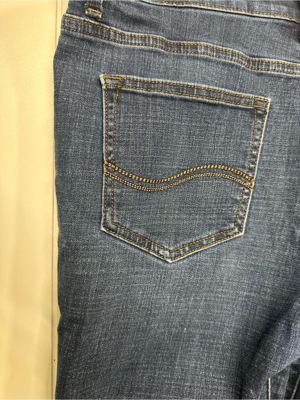 Lee Flex Motion Women’s Regular Fit Bootcut Jeans Size 12 Short Mid Rise Stretch - Picture 9 of 12